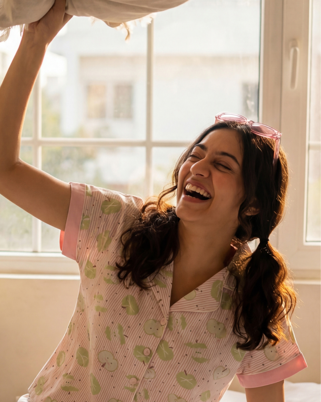 بيجاما حريمى نص كم زراير مقلم شورت