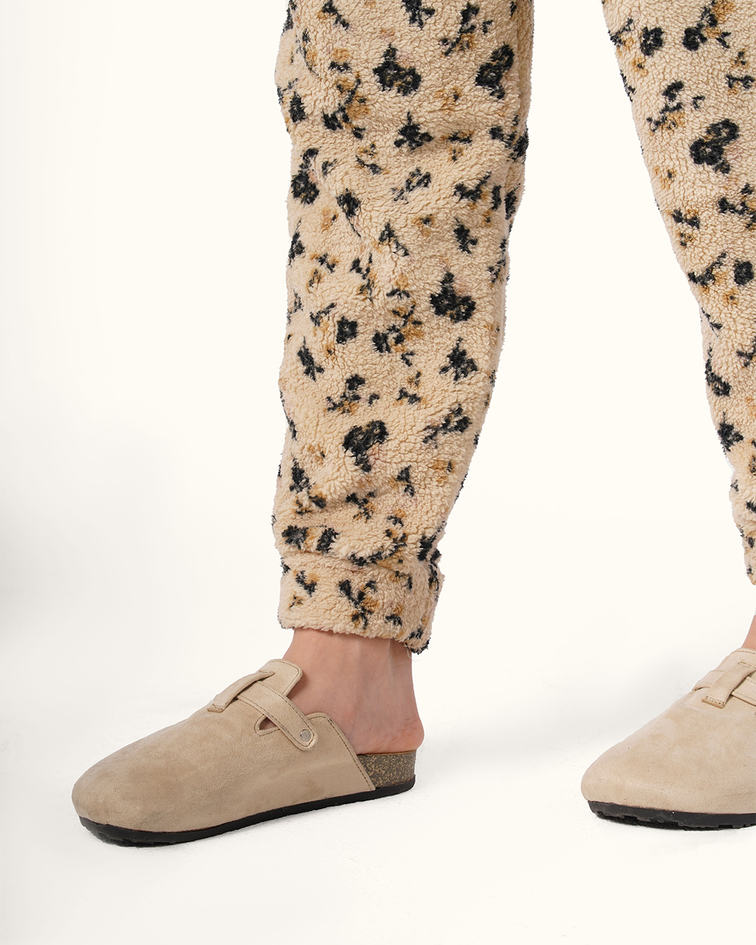 طقم فرو موسم الأزهار