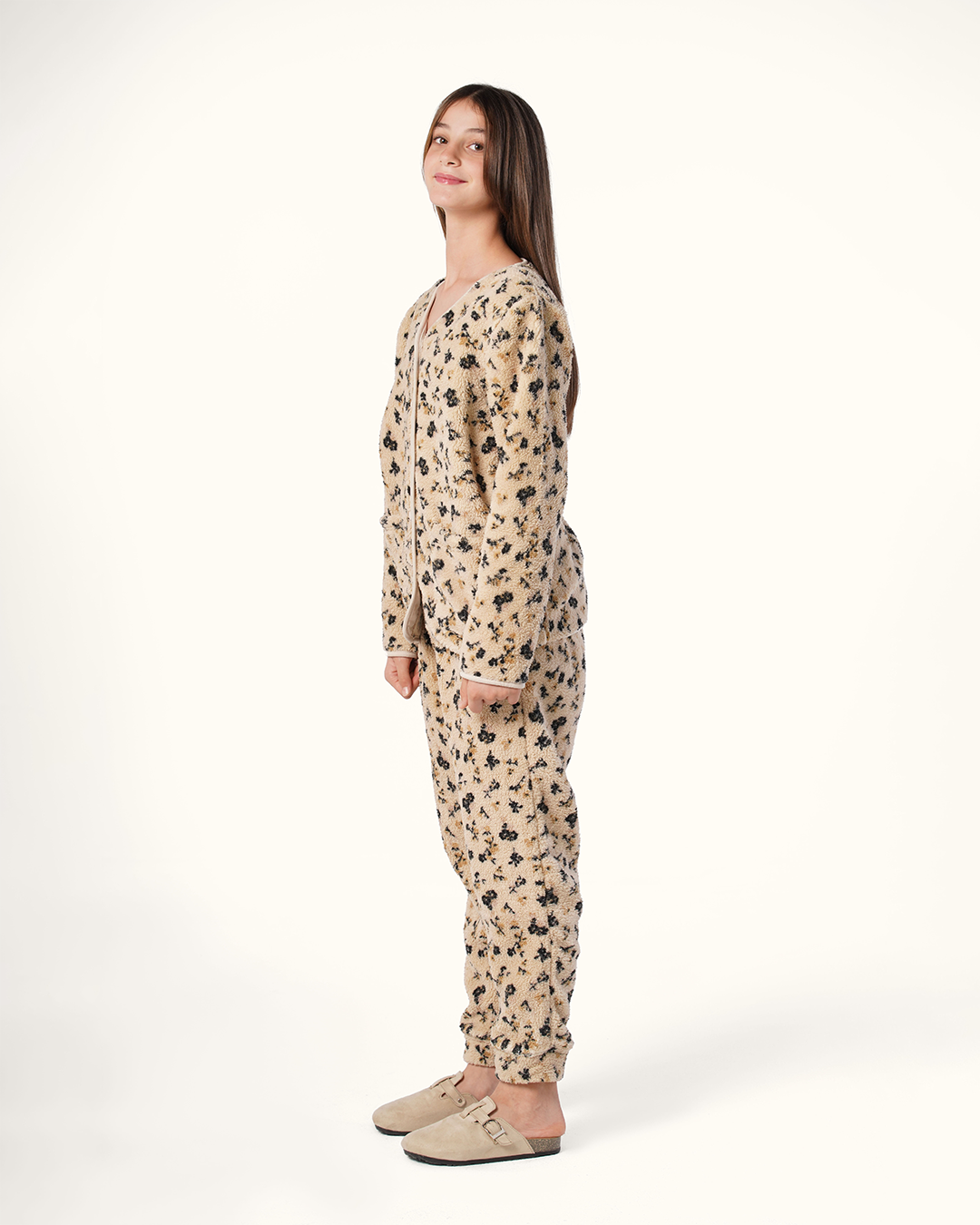 طقم فرو موسم الأزهار