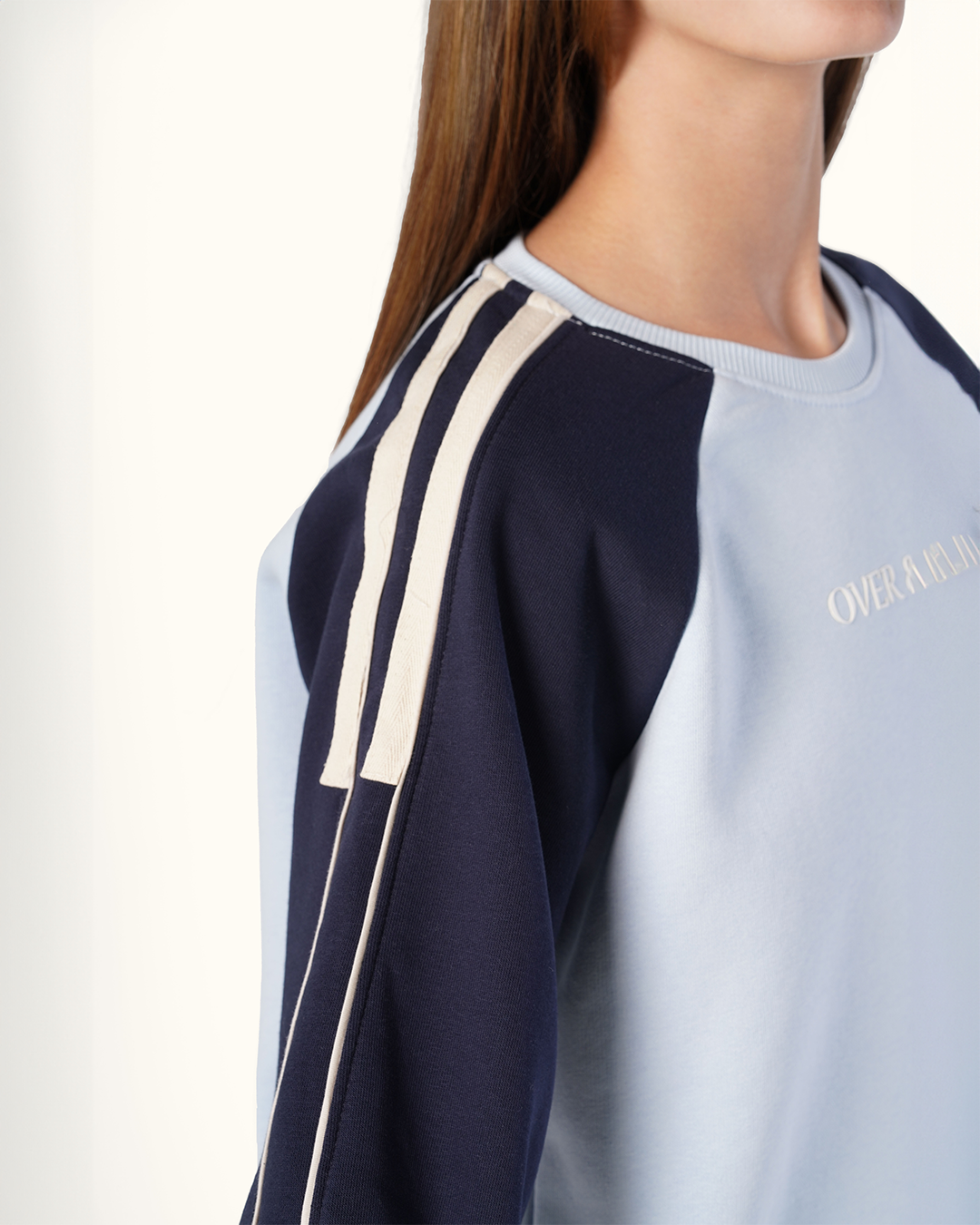 طقم أبعد مما هو متوقع