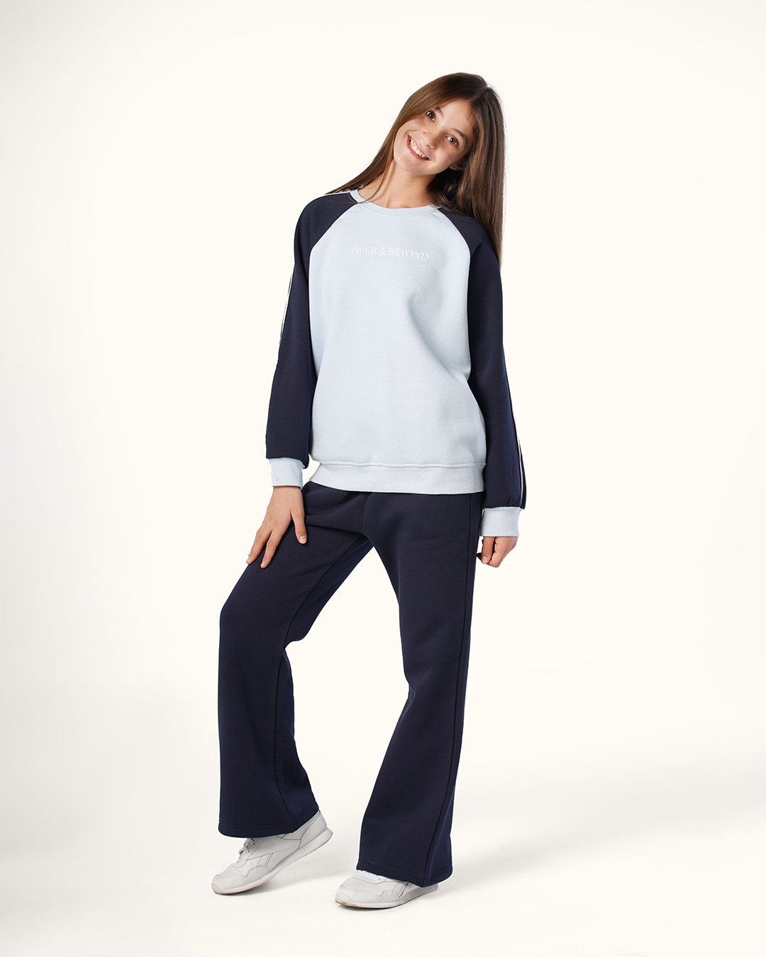 طقم أبعد مما هو متوقع