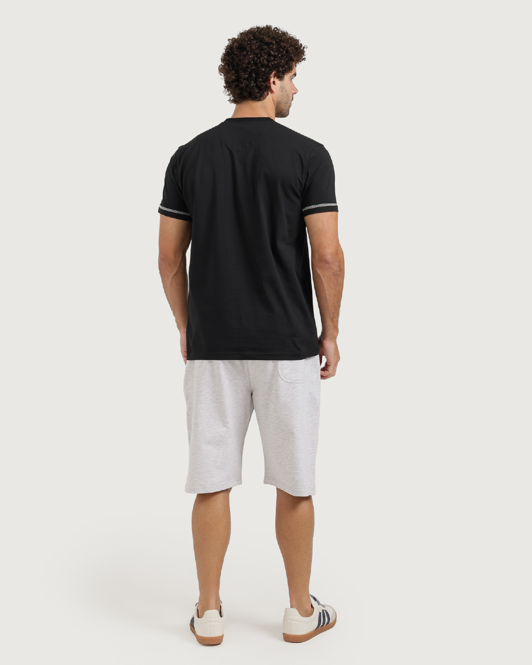 Survêtement for hommes, demi-manches, pantaloons