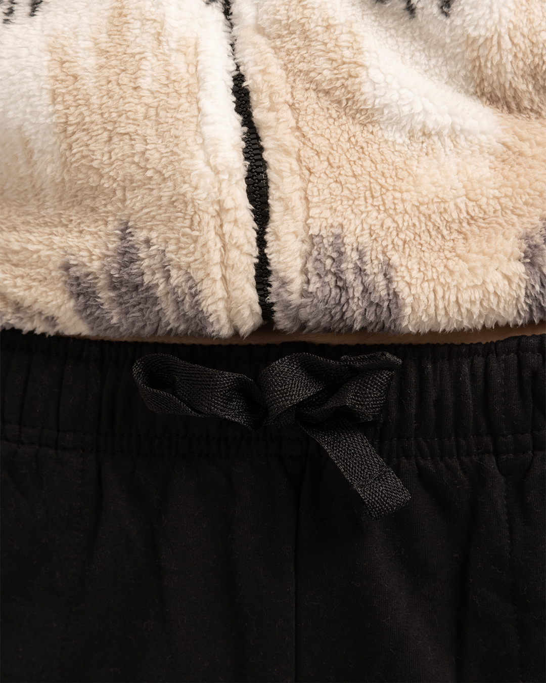 جاكيت بقصه من الجنب