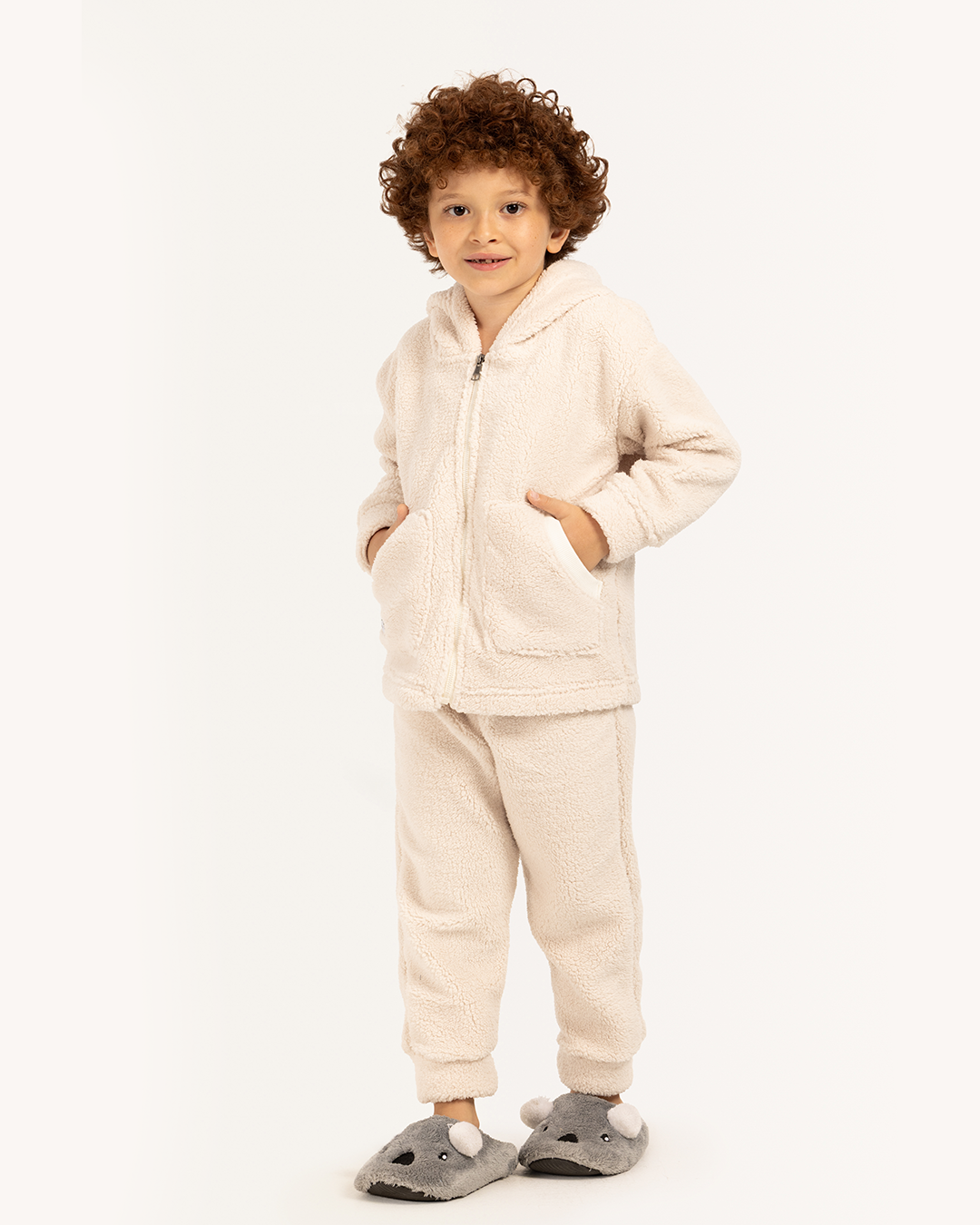 طقم  بكابيشو أحضان الدبدوب