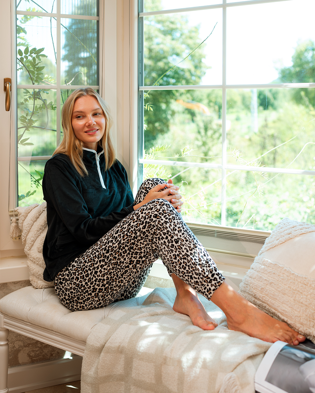 بيجاما قطيفه بسوستة