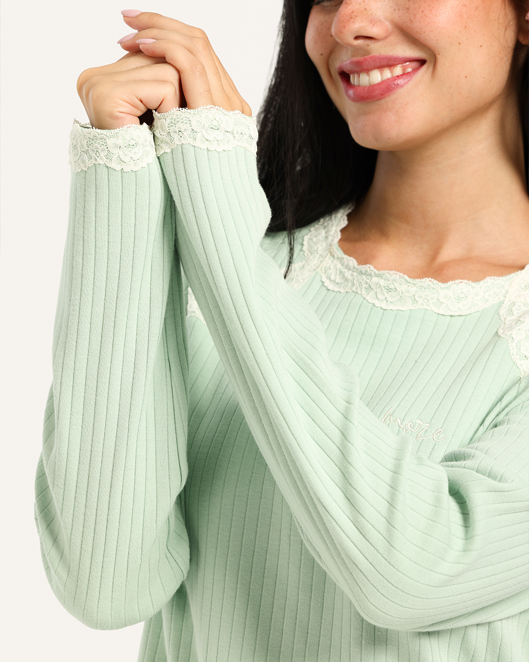 بيجاما حريمى كم بنطلون شرايط دانتيل