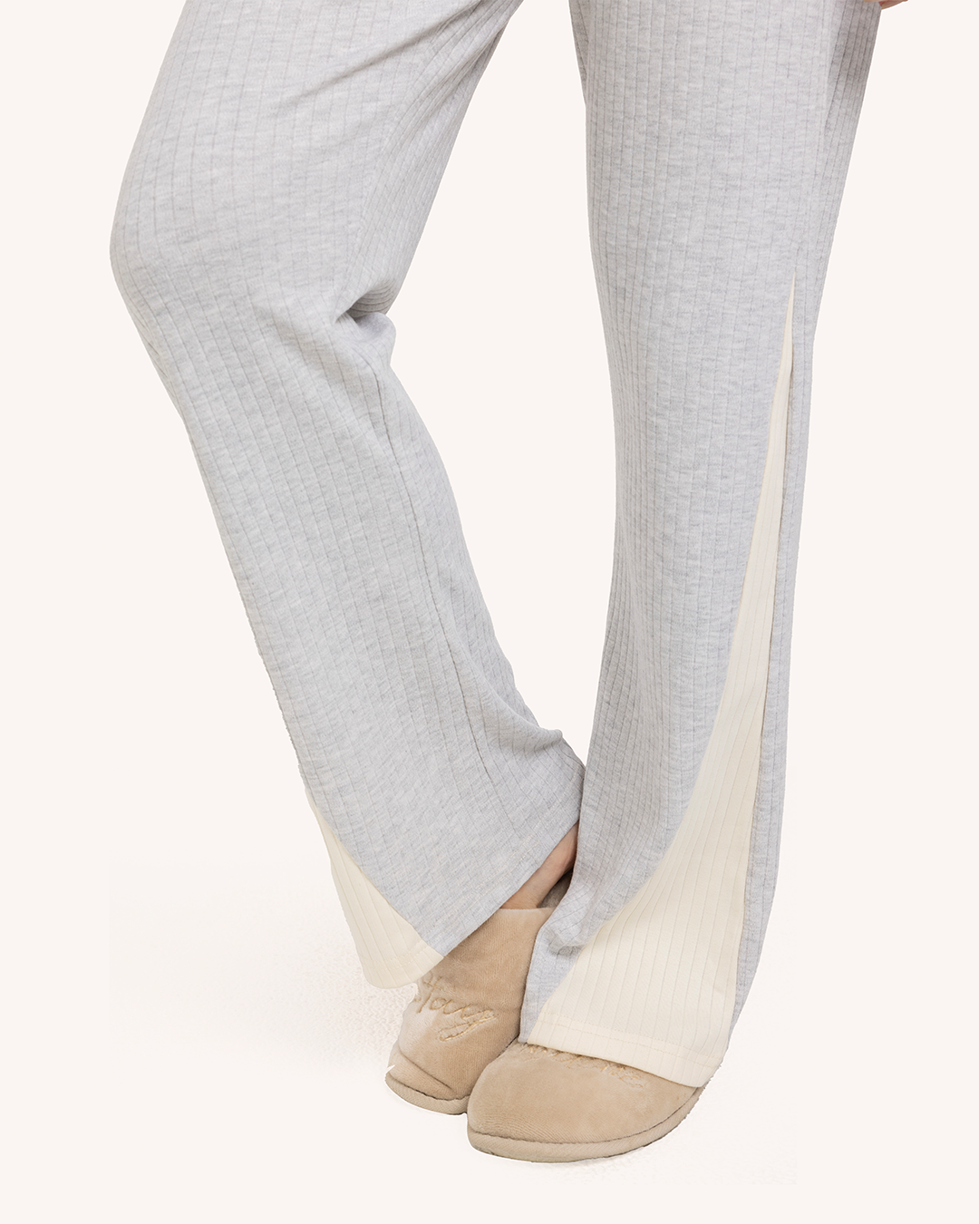 بيجاما كم وردتين