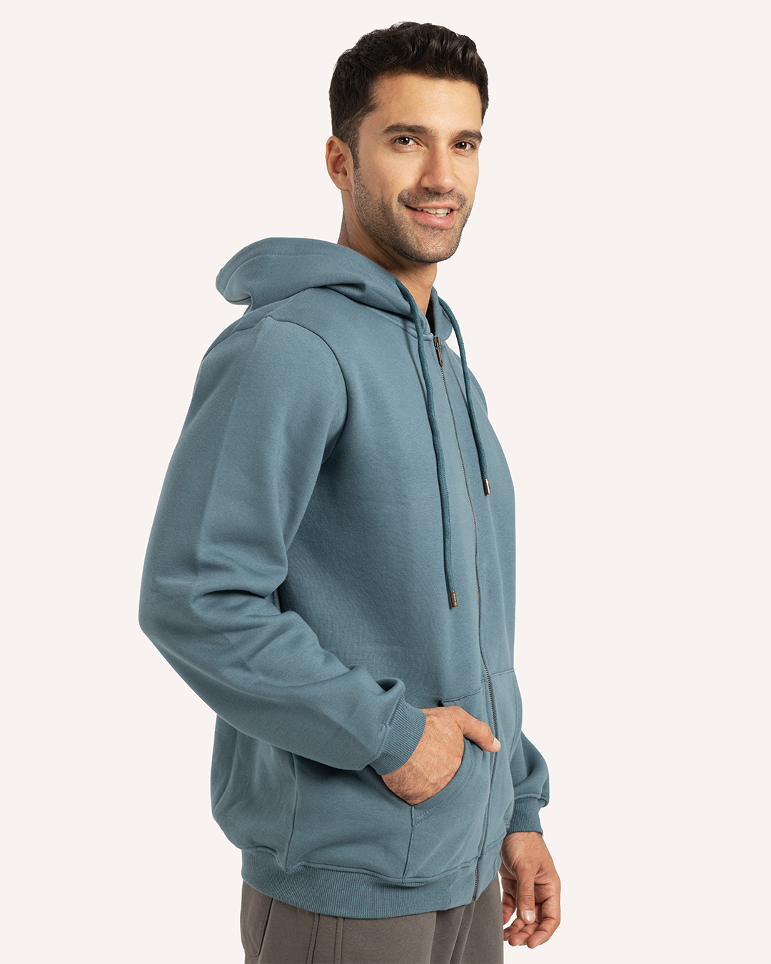 سويت شيرت بسوسته كابيشوه