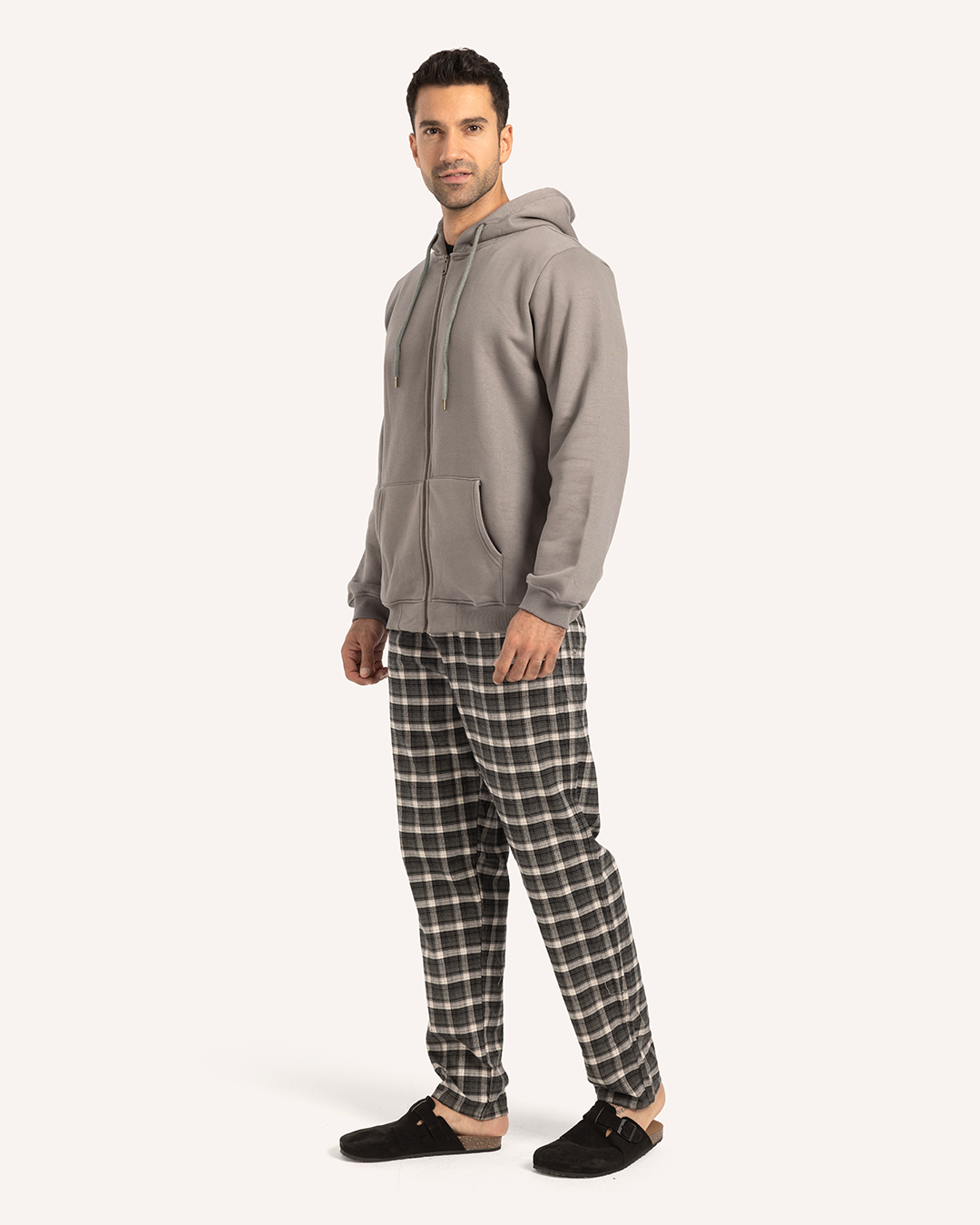 سويت شيرت بسوسته كابيشوه