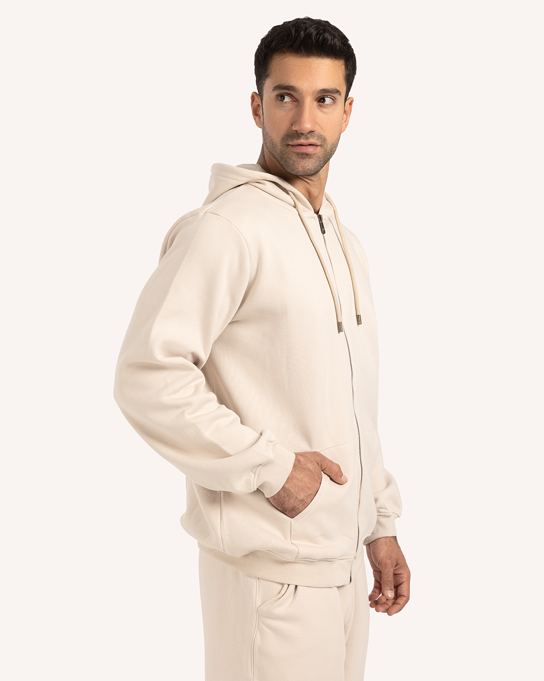 سويت شيرت بسوسته كابيشوه