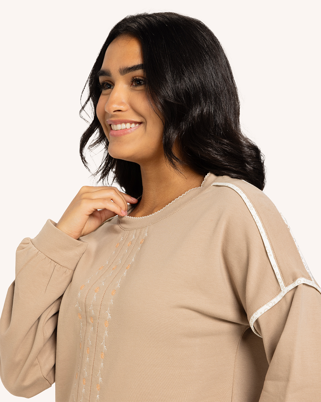 بيجاما حريمى كم بنطلون فرع ورد