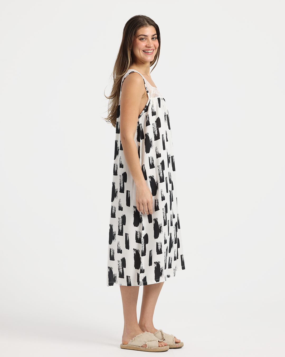 Women's Sleeveless Nightgown