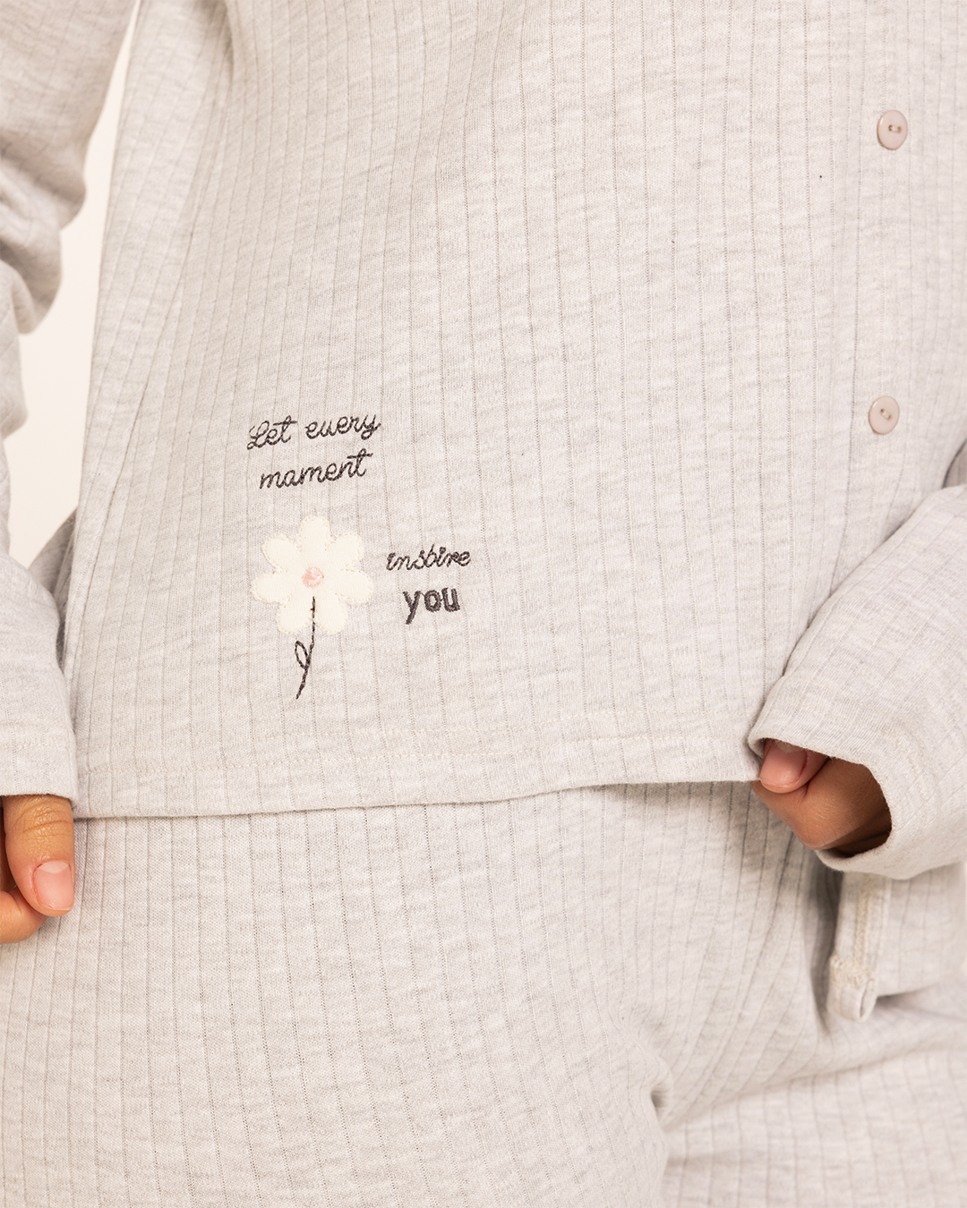 بيجاما حريمى كم نص ياقه بنطلون