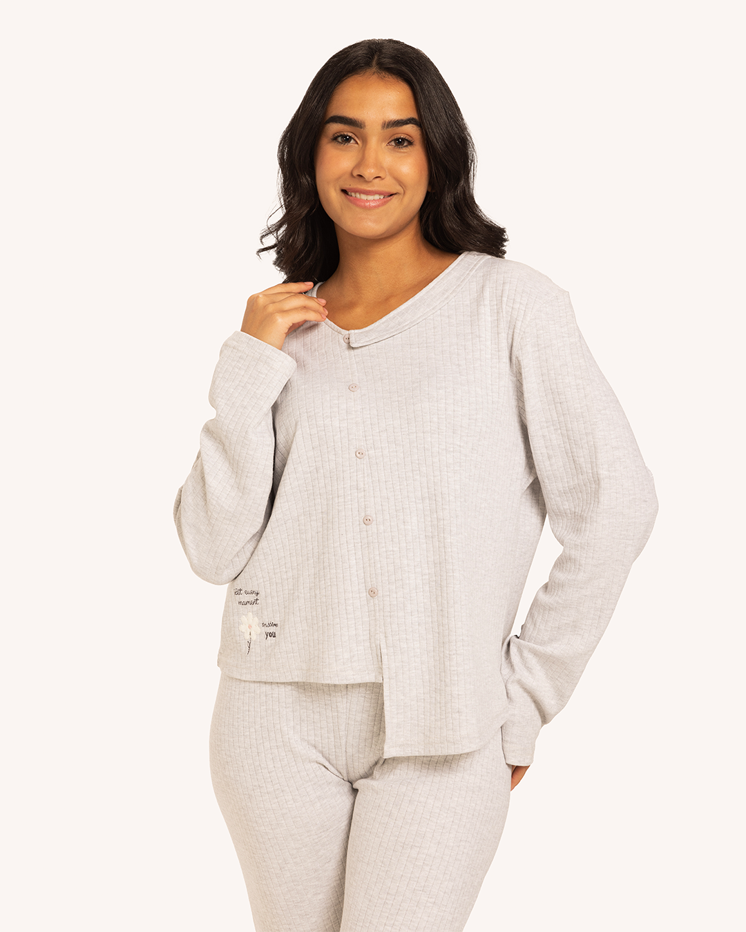 بيجاما حريمى كم نص ياقه بنطلون