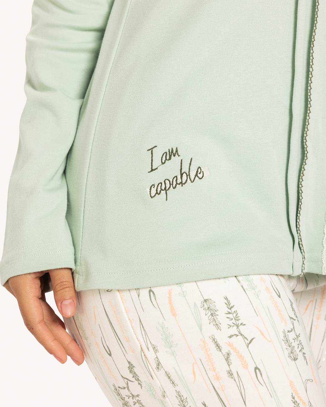 بيجاما حريمى بنطلون تطريز