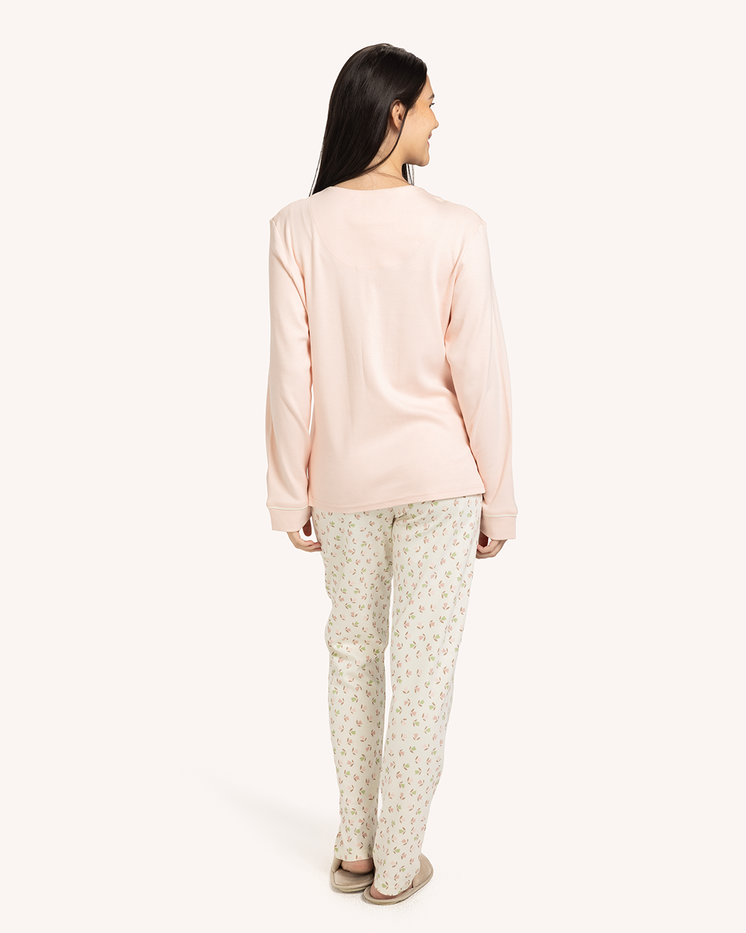 بيجاما حريمى كم زراير بنطلون جيبين