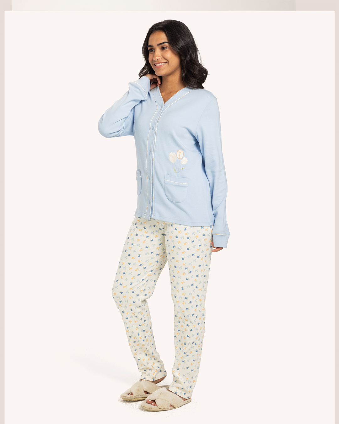 بيجاما حريمى كم زراير بنطلون جيبين