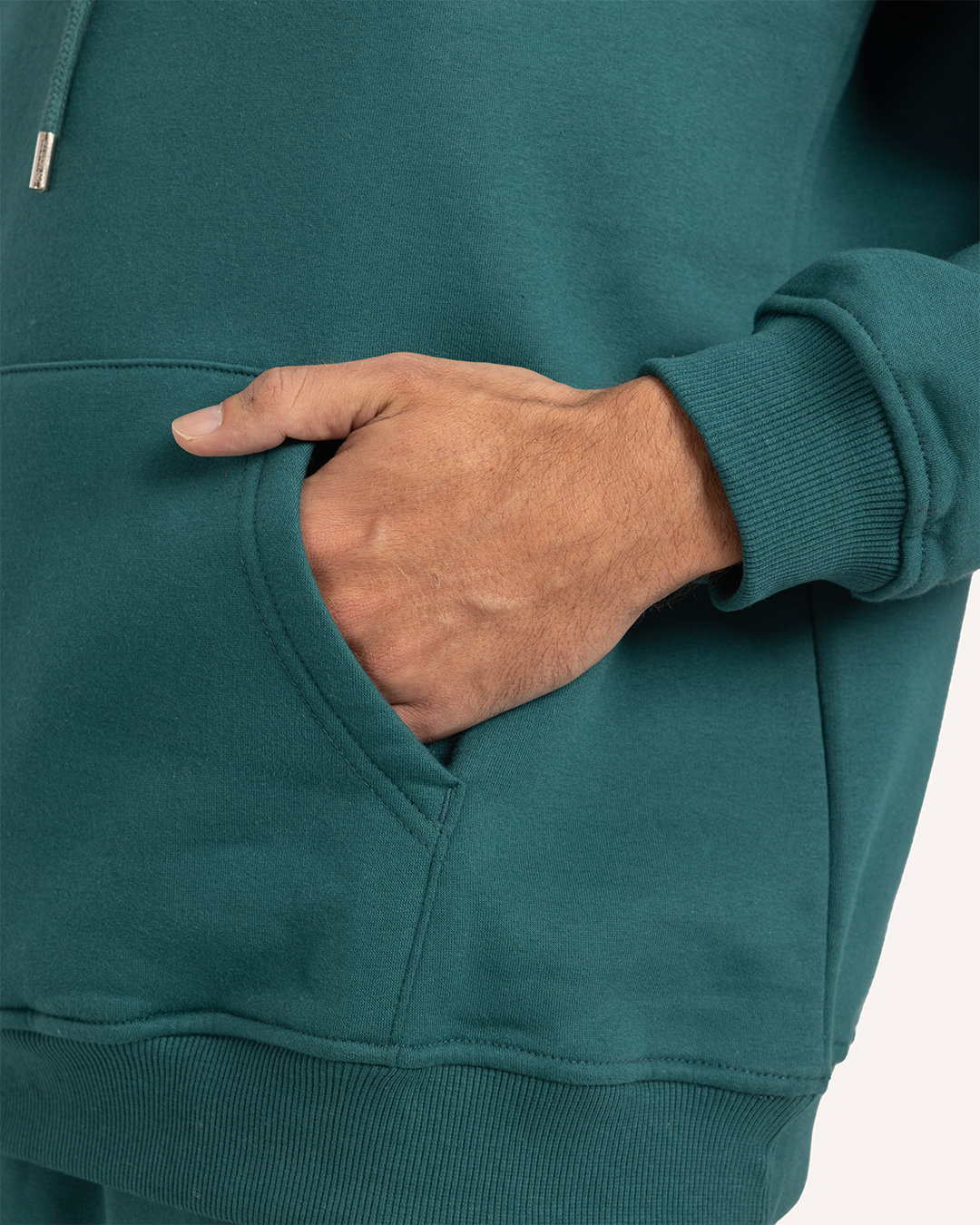 سويت شيرت جيب كانجارو