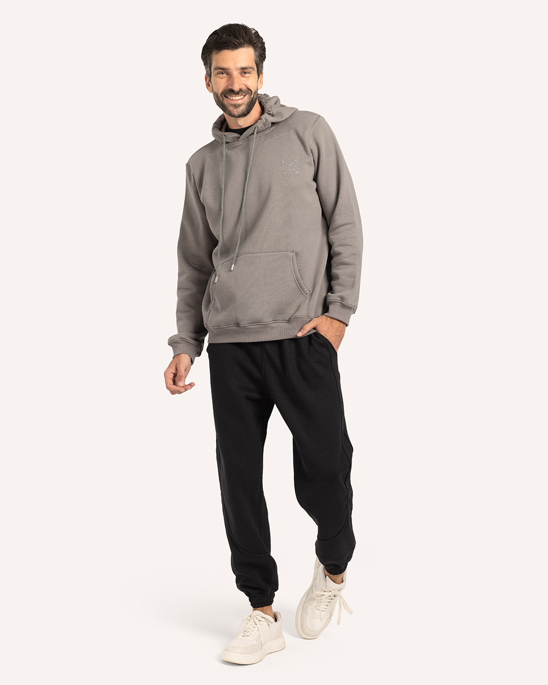 سويت شيرت جيب كانجارو