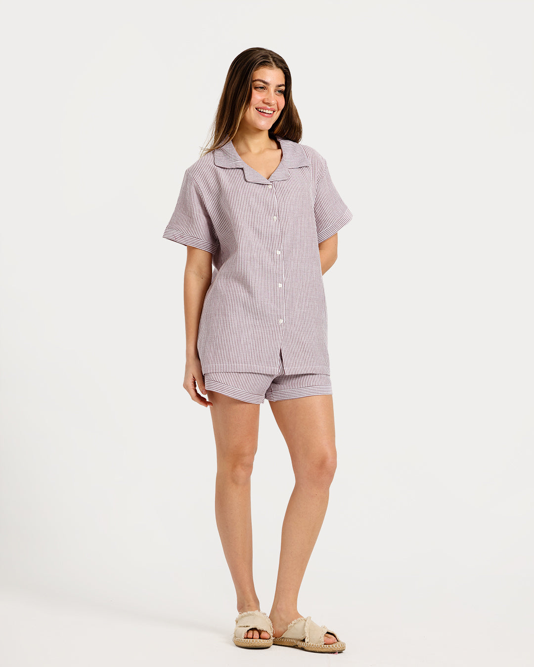 Women's pajama with short sleeves with shorts