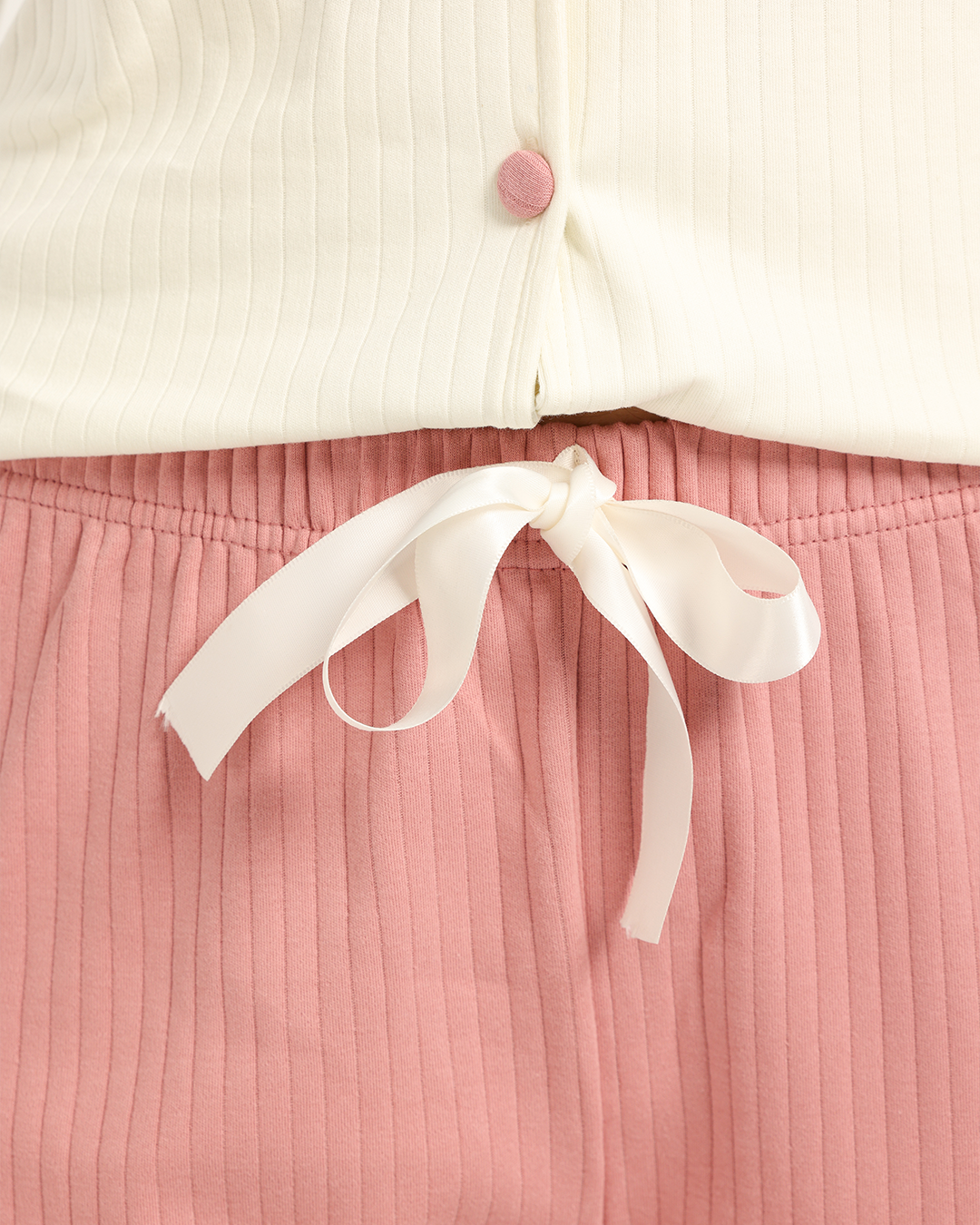 بيجاما حريمى زراير جيبين