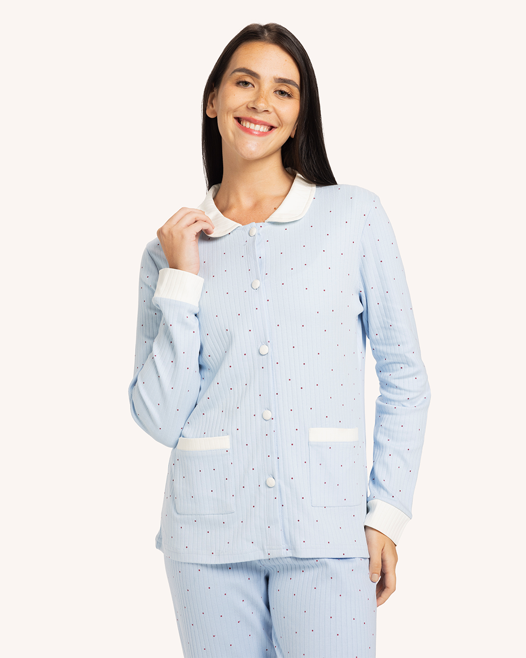 بيجاما كم بزراير منقطة