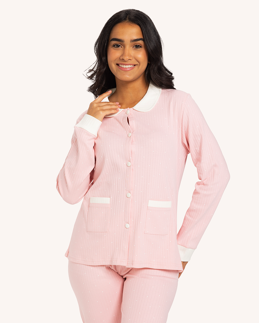 بيجاما كم بزراير منقطة