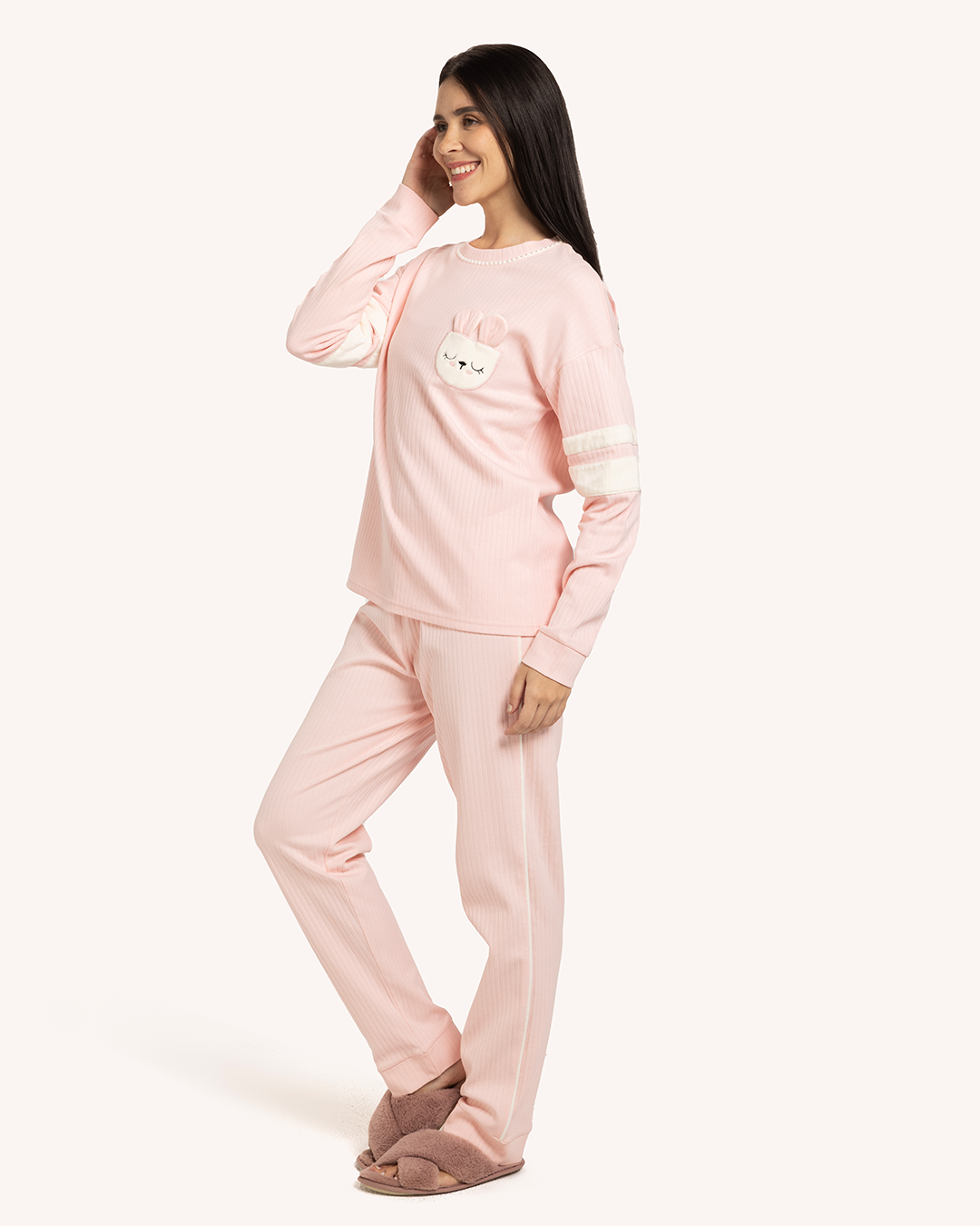 بيجاما حريمى كم بنطلون ارنوب