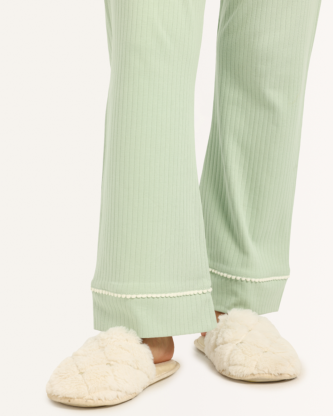 بيجاما حريمى زراير تطريز