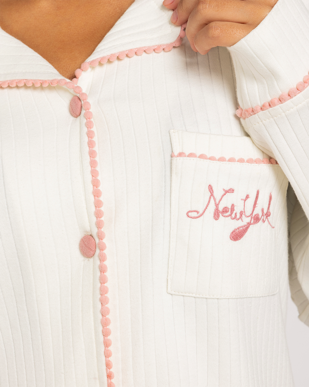 بيجاما حريمى زراير تطريز