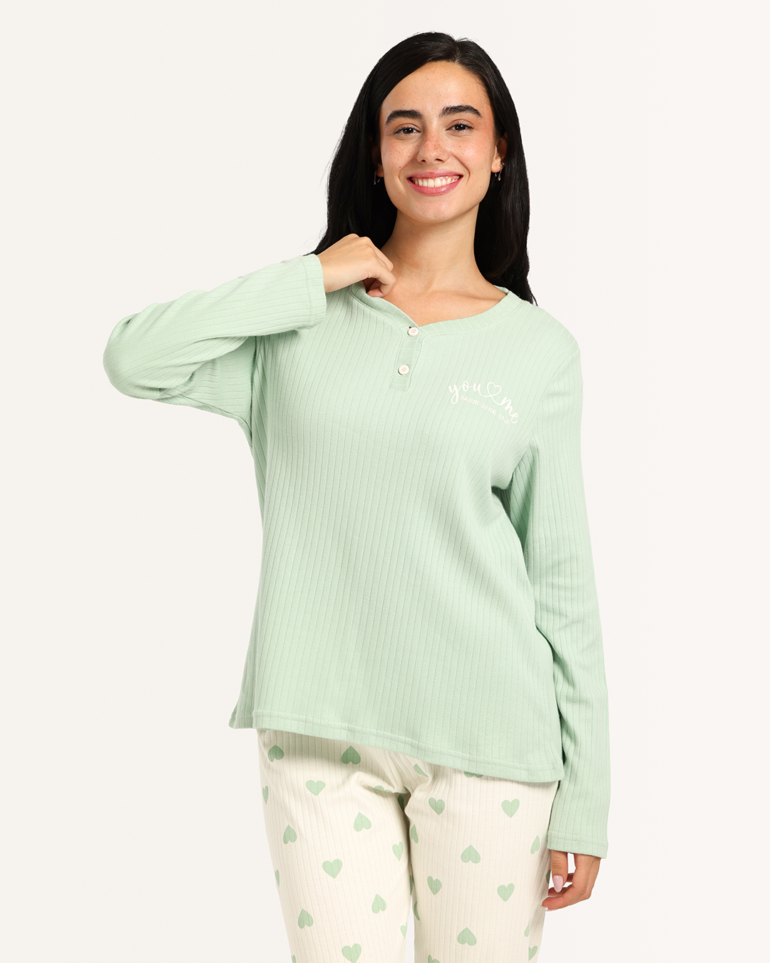 بيجاما حريمى كم بنطلون قلوب