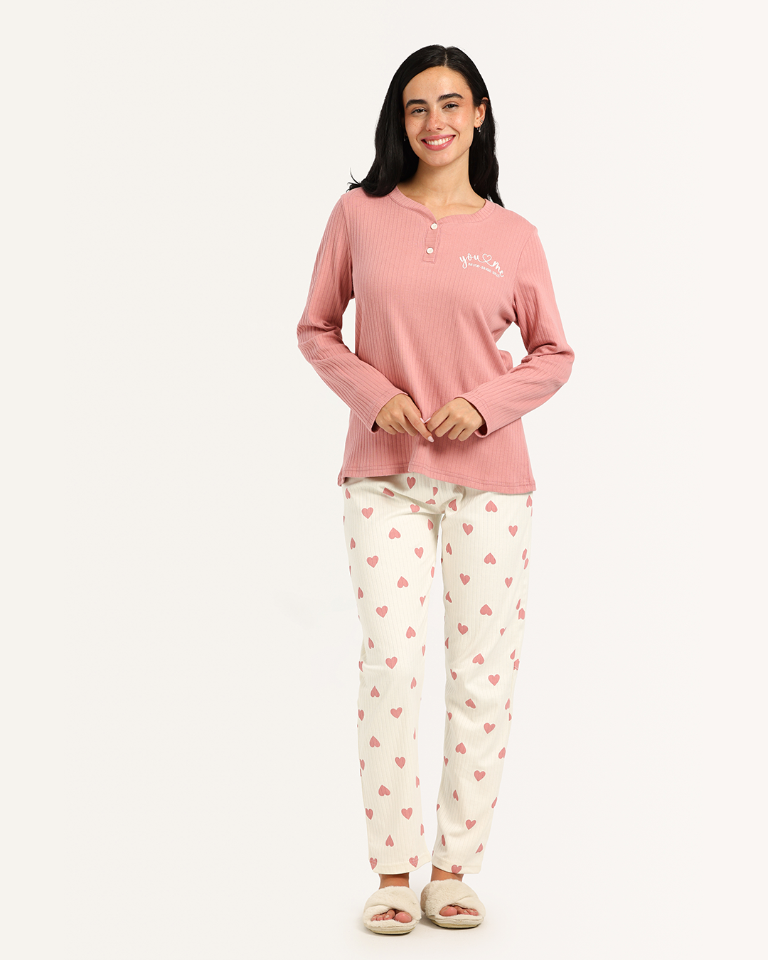 بيجاما حريمى كم بنطلون قلوب