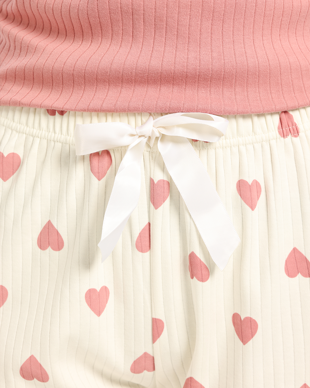 بيجاما حريمى كم بنطلون قلوب