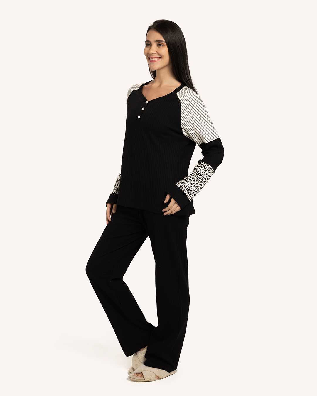 بيجاما حريمى كم بنطلون قصة تايجر