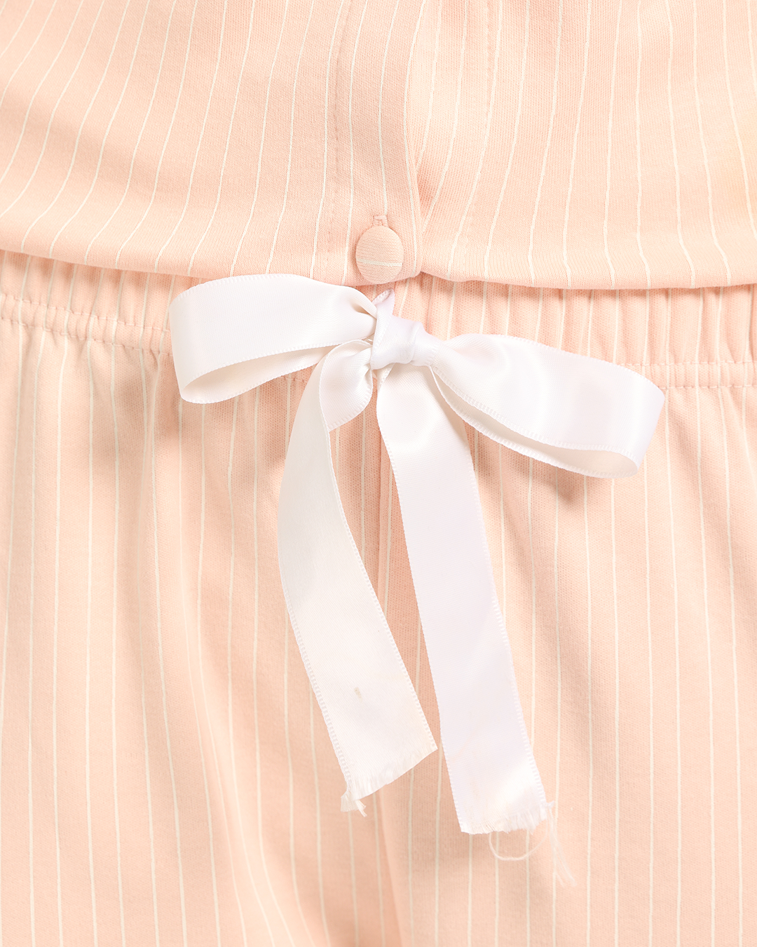 بيجاما حريمى كم بنطلون مقلم دانتيل