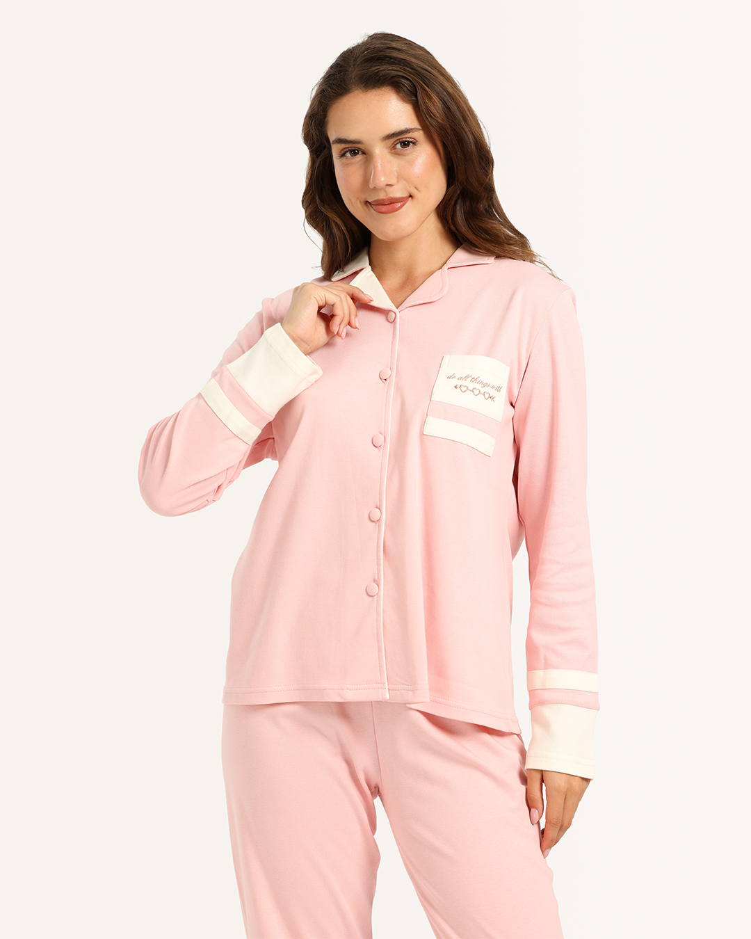 بيجاما حريمى زراير ياقة لونين