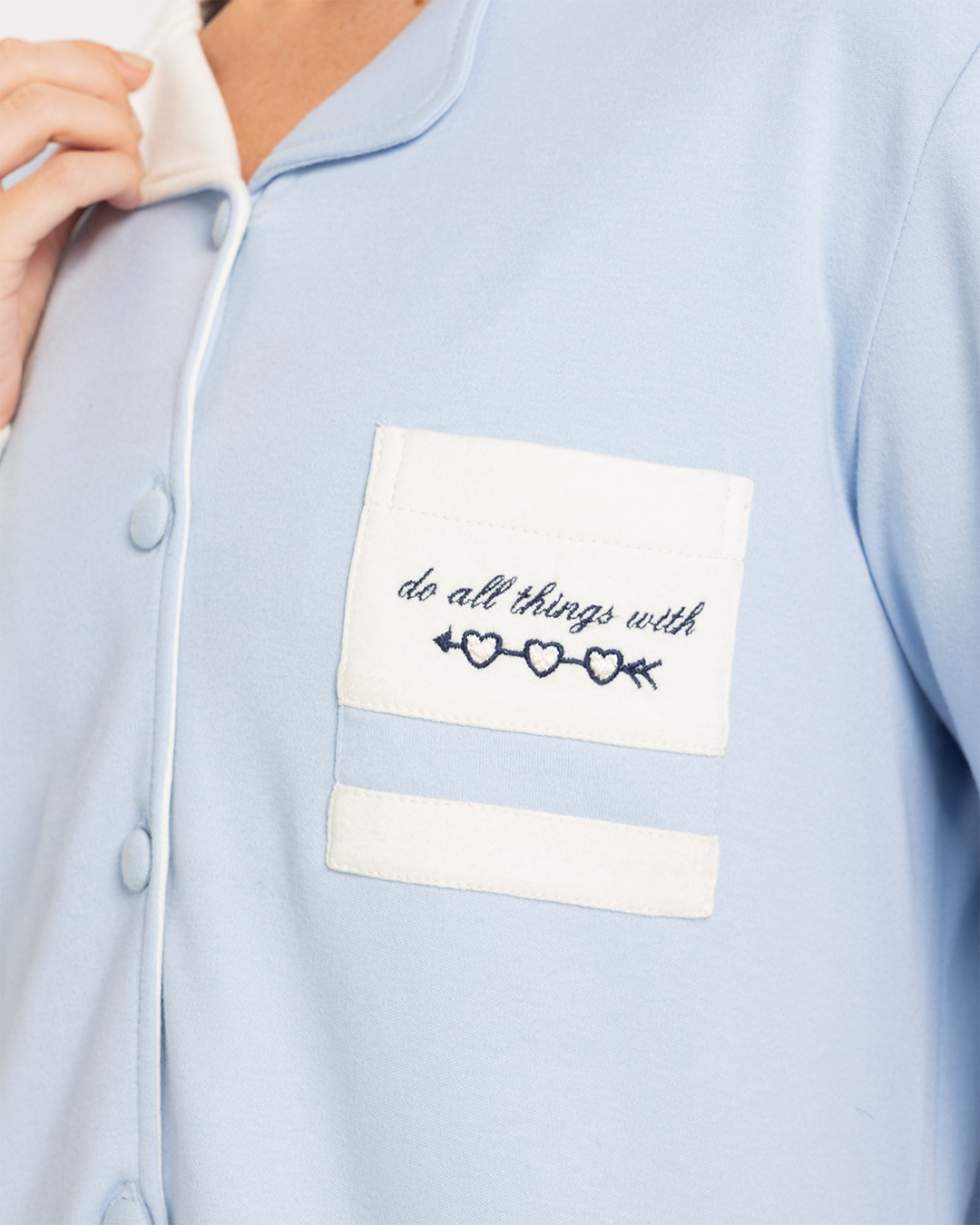 بيجاما حريمى زراير ياقة لونين