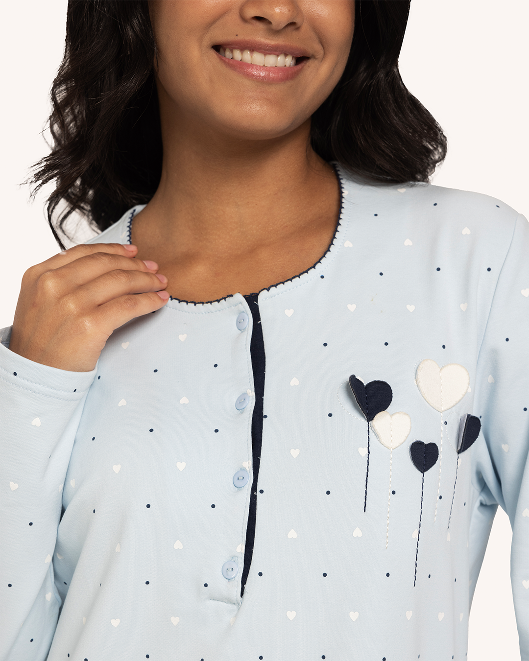 Une Longue Galabie Harem, Combien de Petits Cœurs