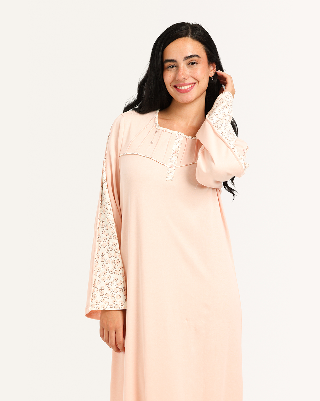 Un long harm galabiya, combien de peetites roses