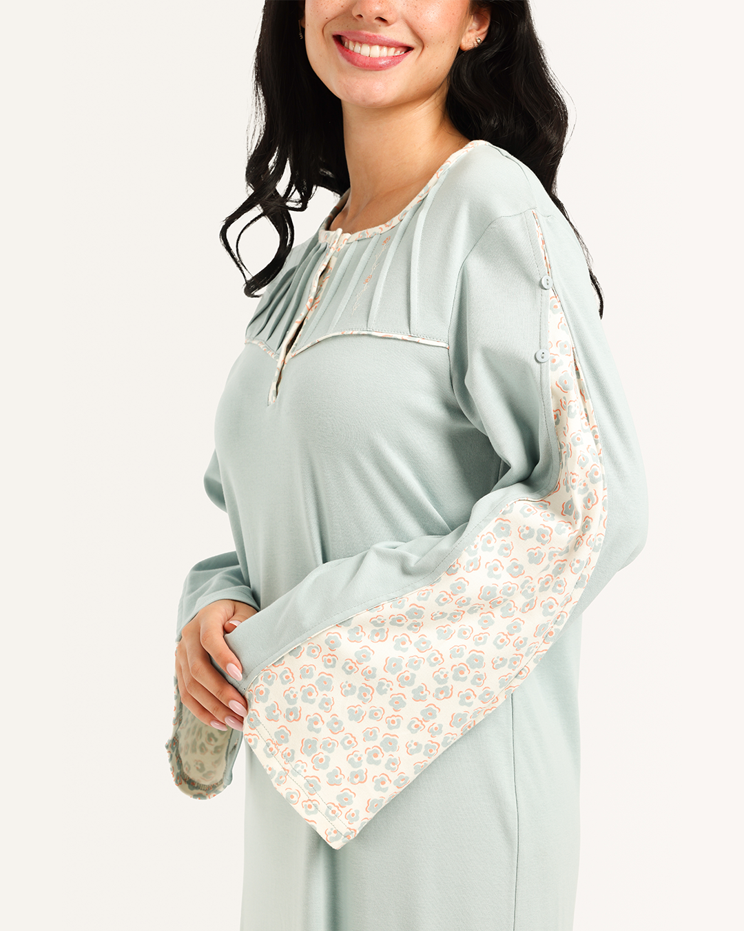 Un long harm galabiya, combien de peetites roses