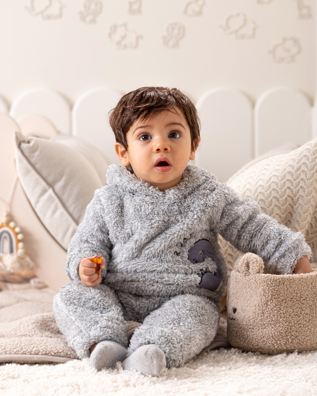 بيجاما فرو الديناصور الصغير