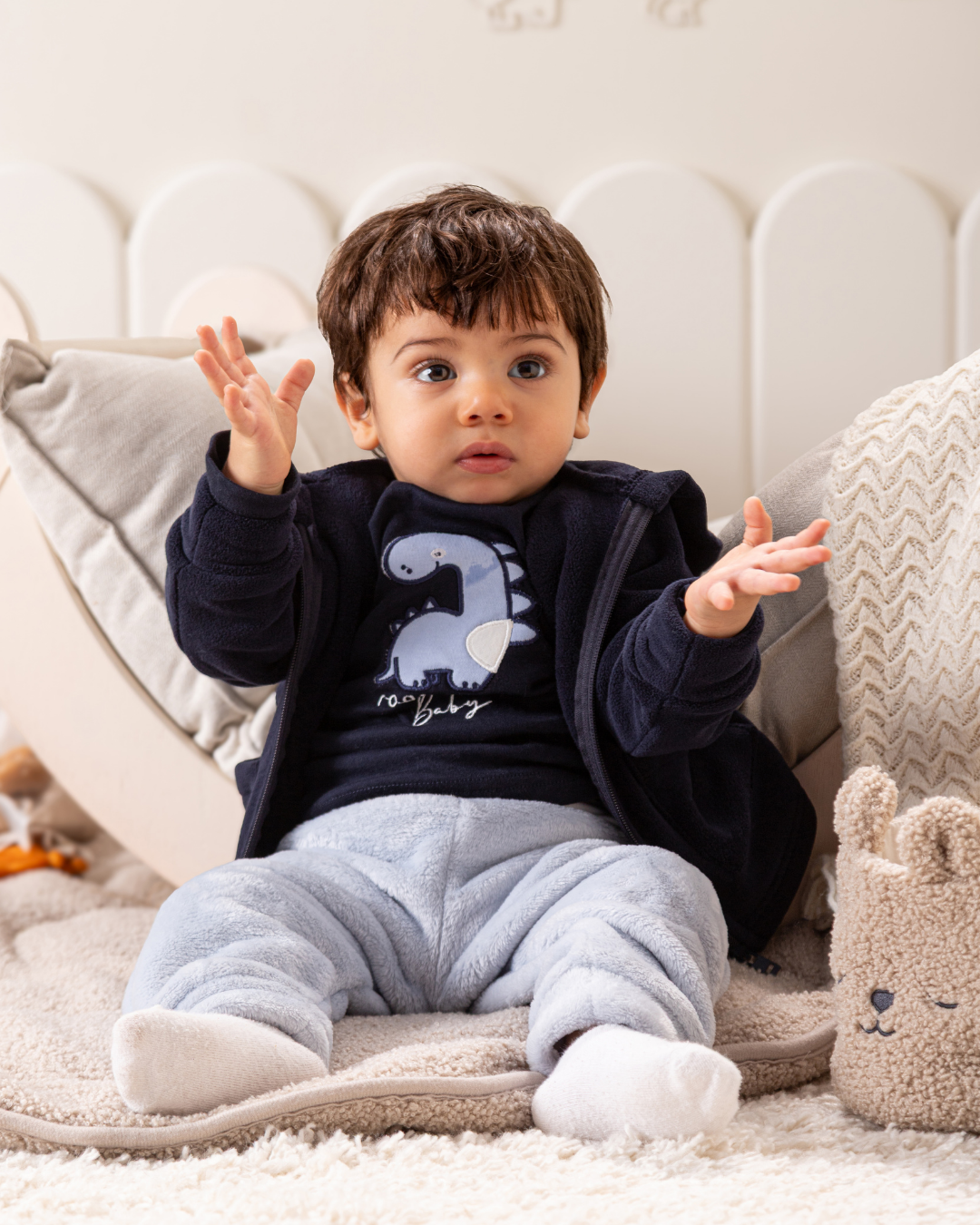 بيجاما 3 قطع الديناصور الصغير