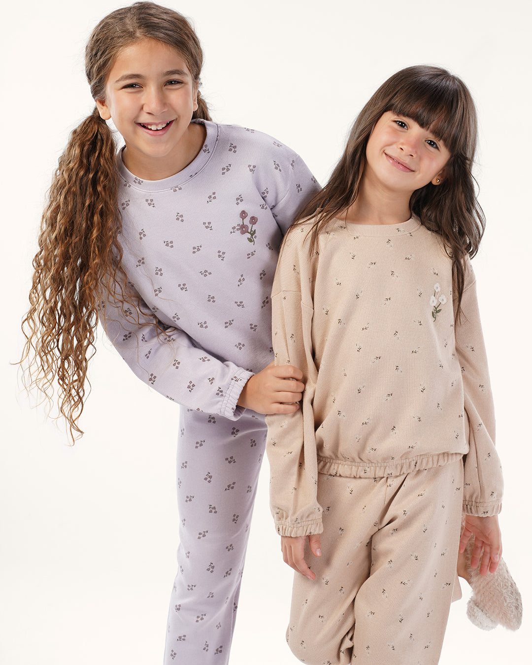 بيجاما ورود صغيره