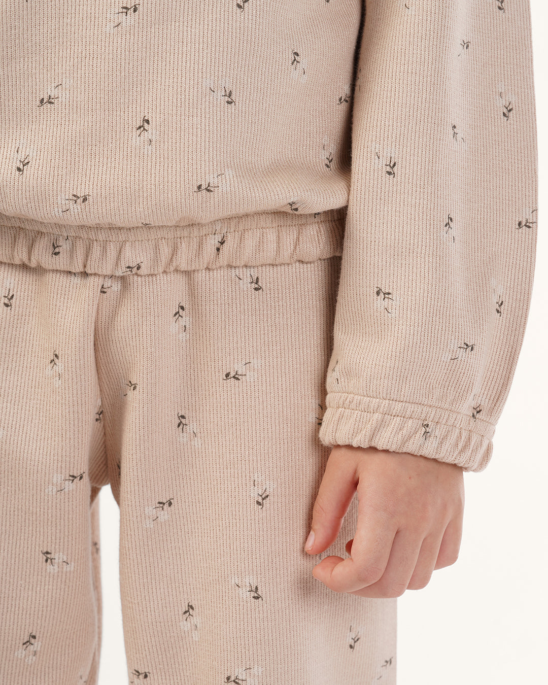 بيجاما ورود صغيره