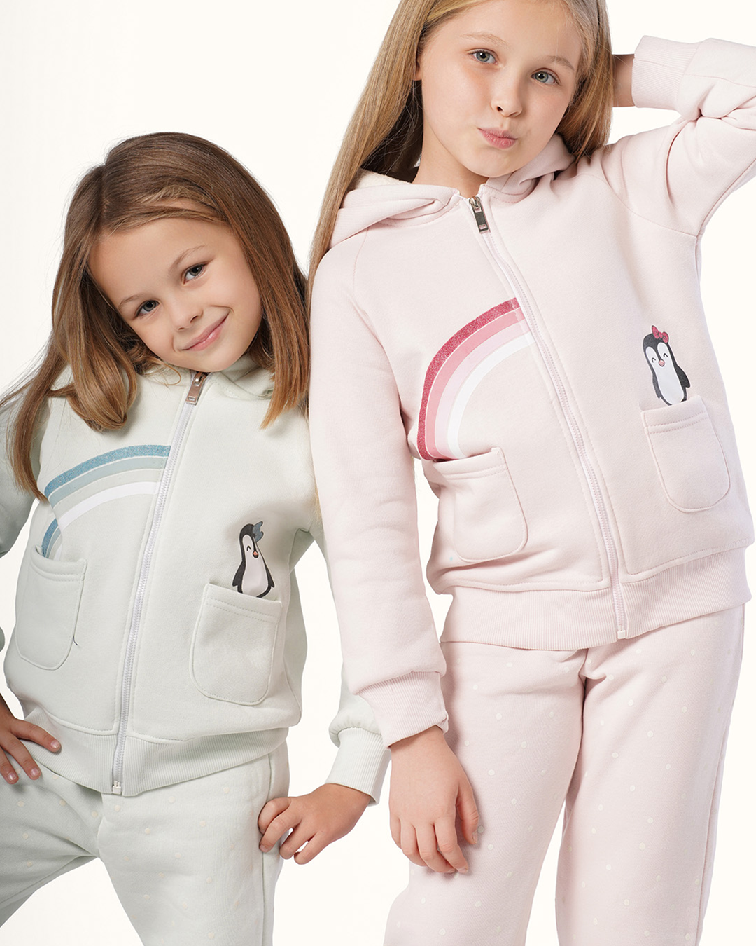 بيجاما منقطه بطريق