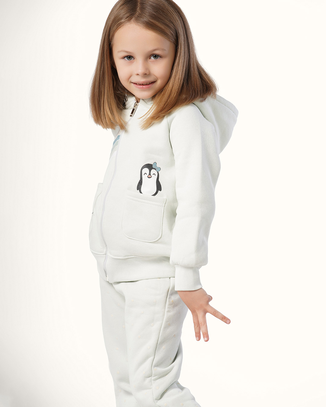 بيجاما منقطه بطريق