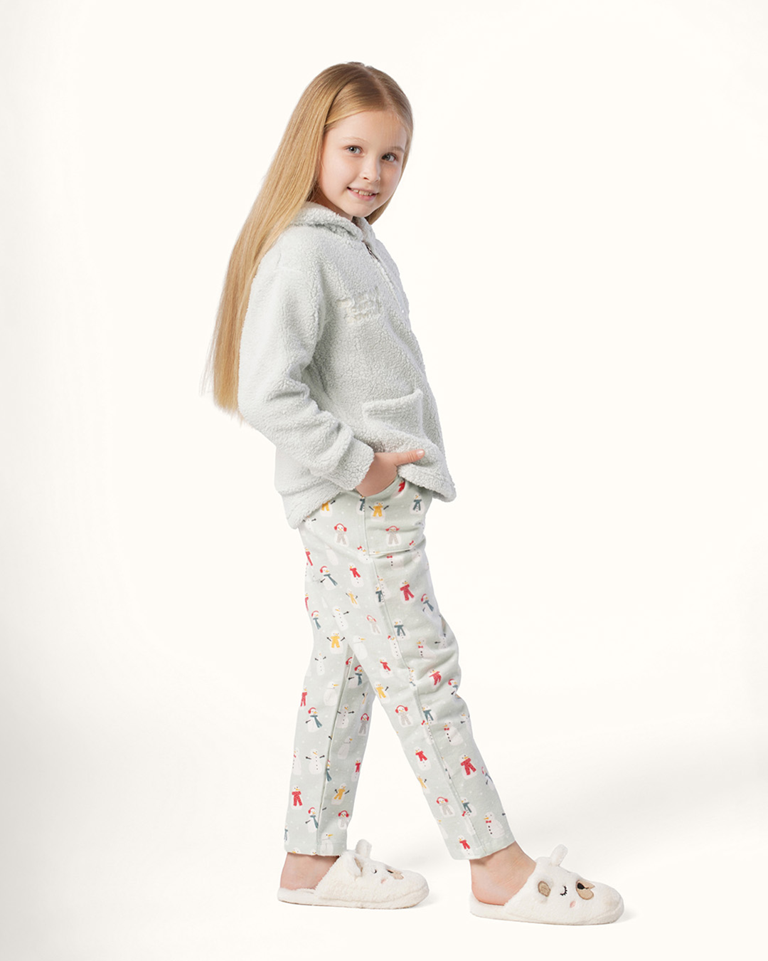 بيجاما بكم طويل و بنطلون الرجل الثلج الصغير