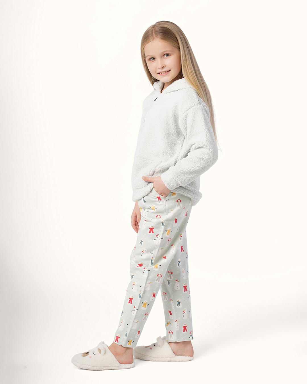 بيجاما بكم طويل و بنطلون الرجل الثلج الصغير