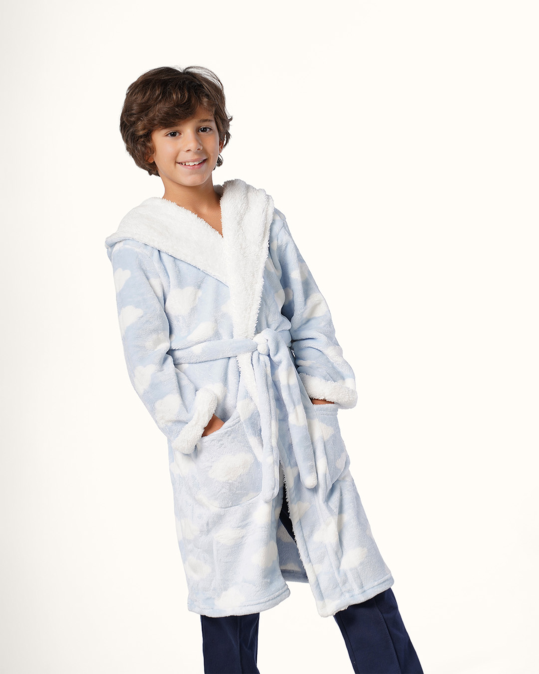 روب ولادى بكابيشو غيوم السماء