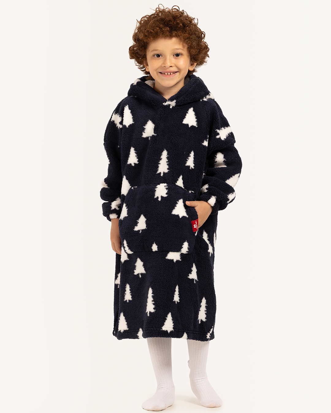 بطانية بأكمام و كابيشون أشجار الكريسماس